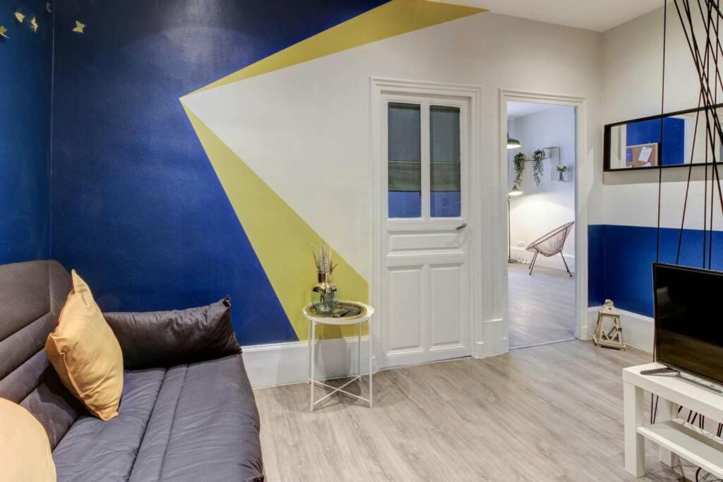 Le Dormeur Du Val - Topdestination Dijon - Centre Ville - Classe 3 Etoiles ภายนอก รูปภาพ